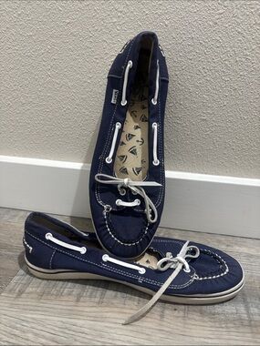 Vans Navy Canvas Women’s Deck Shoes with White Laces
